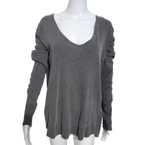 Free People Gray Asymmetrical Hem Long Sleeve Top Size Large Tunic Hi-Low - Picture 5 of 8